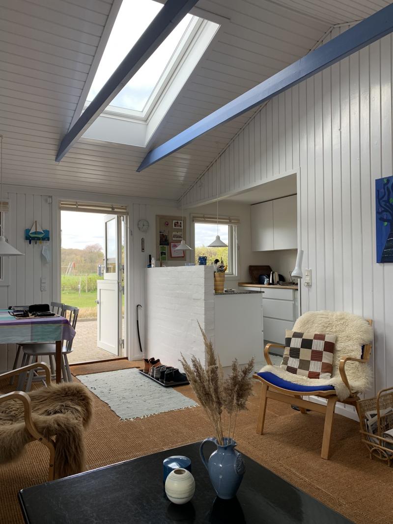 Kkken-alrum med udgang til terrasse 