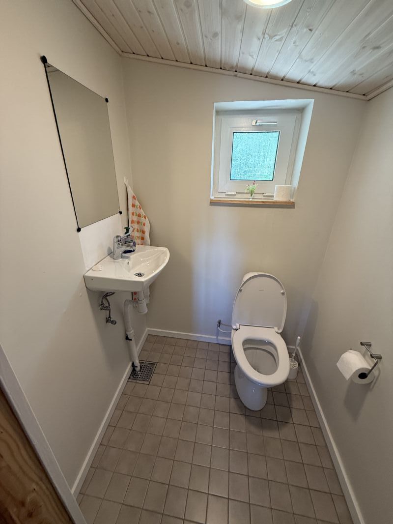 Toilet 2,  nyrenoveret