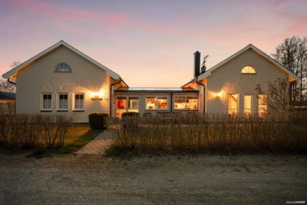 Big Holiday House near the beach
