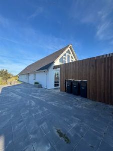 Spacious Luxury Holiday Home in Hanstholm � Sleeps 20, Outdoor Hot Tub & Views of Thy National Park